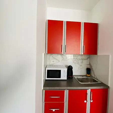 Apartment What's Up *