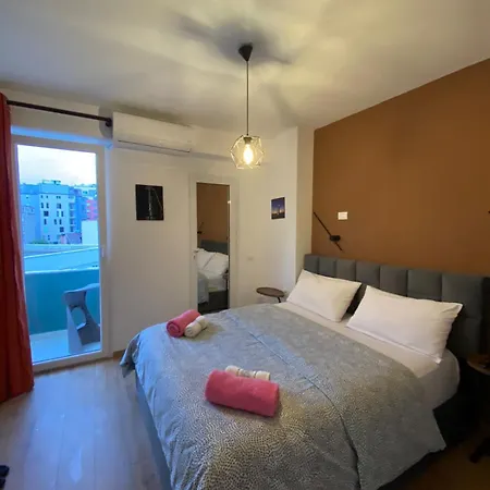 Apartment What's Up Tirana