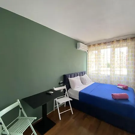 What's Up Apartment *