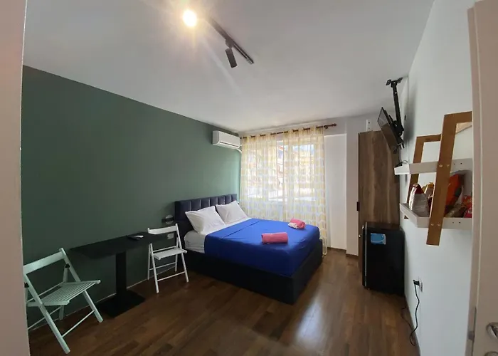 Apartment What's Up *